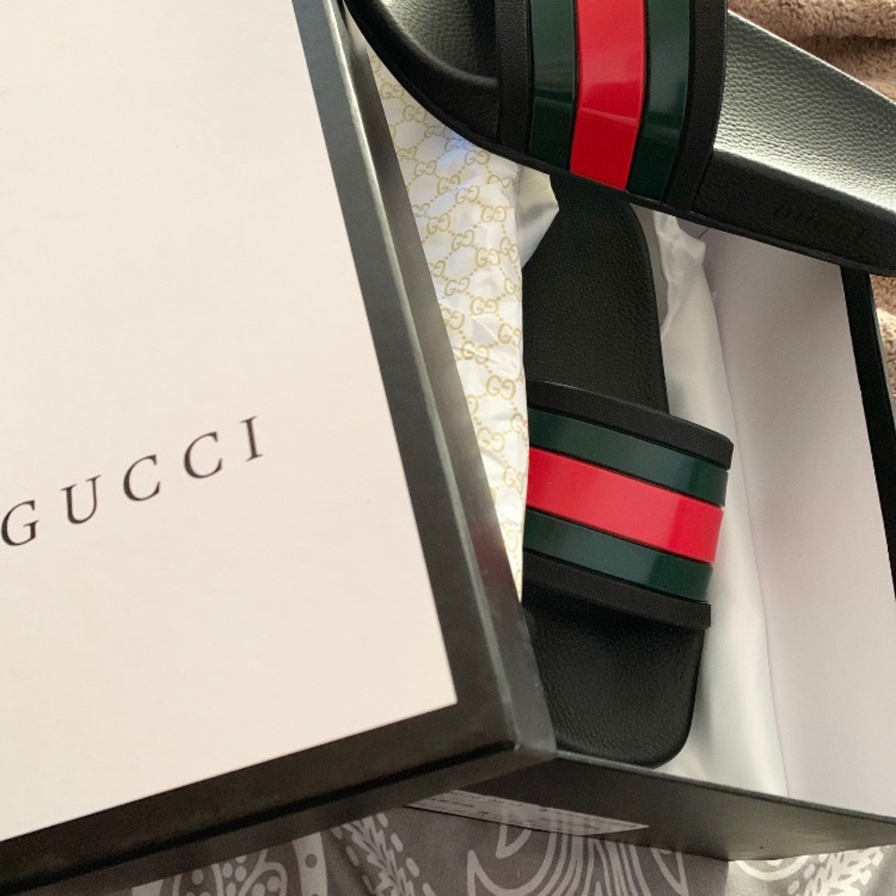 Gucci Slides - Size 8 Men’s (9 Women’s)
